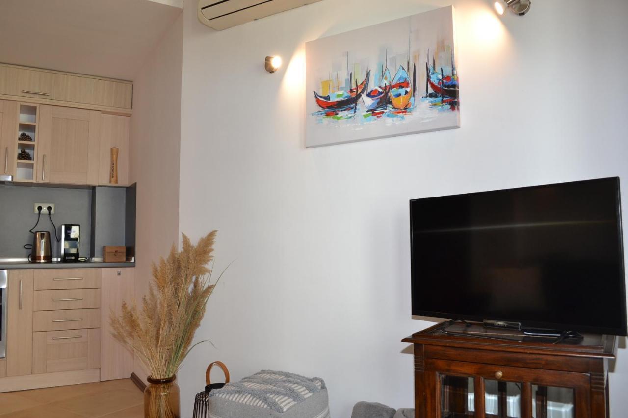 Port Balchik Apartment Екстер'єр фото