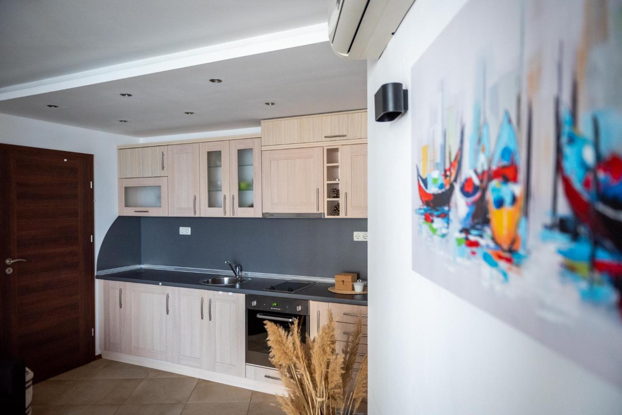 Port Balchik Apartment Екстер'єр фото