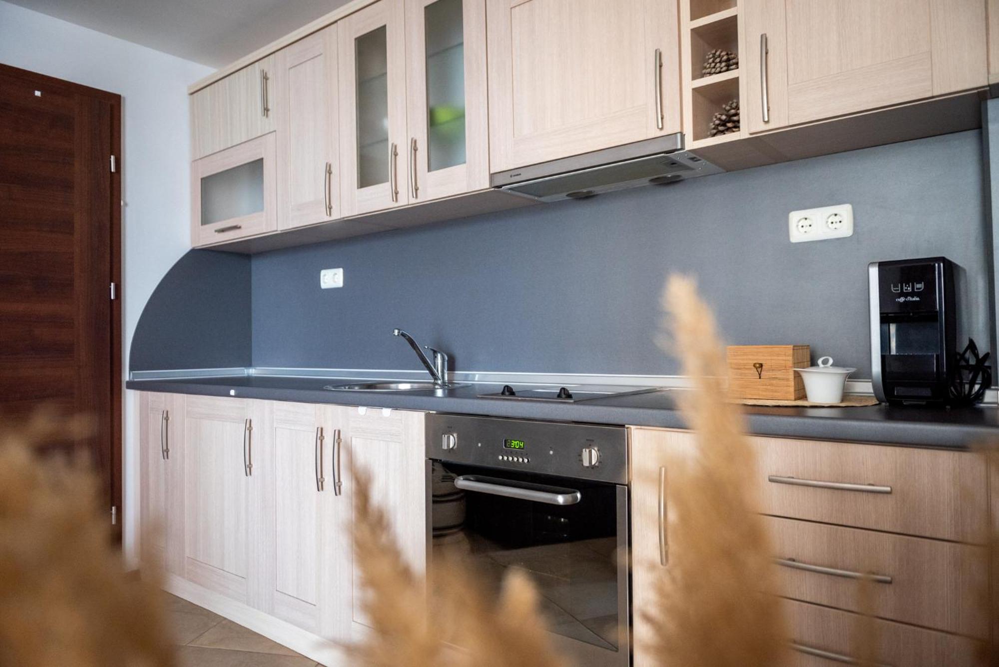 Port Balchik Apartment Екстер'єр фото