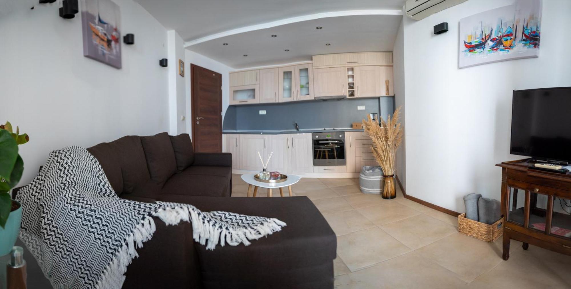 Port Balchik Apartment Екстер'єр фото